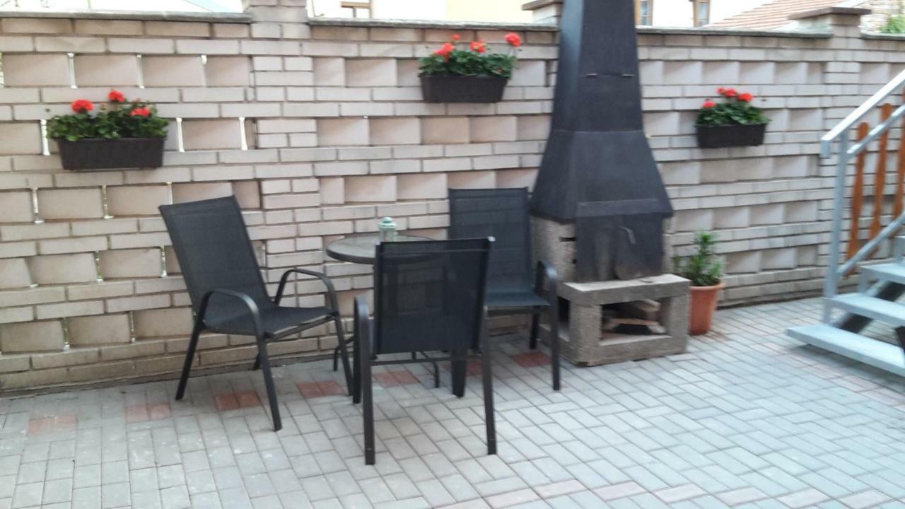 Ubytovani Lila Mikulov Exterior foto